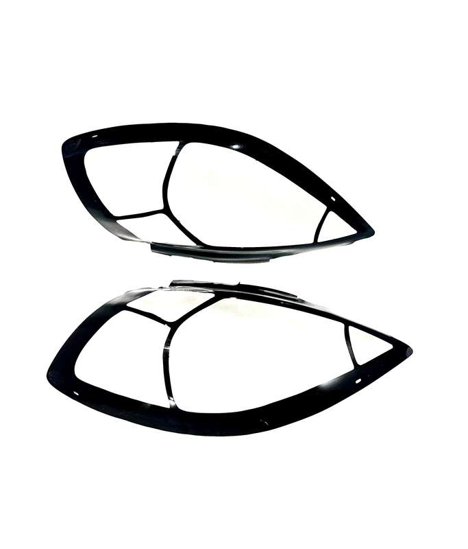 Tida 06+ Gloss Black Headlight shields