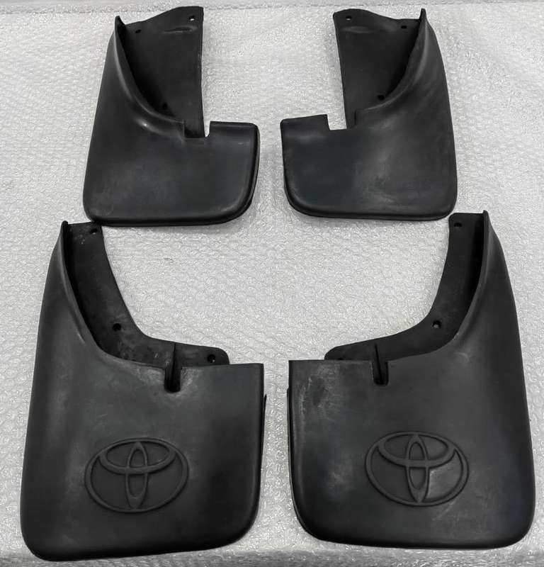 Toyota Condor 4pc Mud Flaps Set