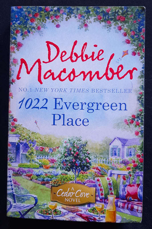 1022 Evergreen Place (Cedar Cove #10) (Debbie Macomber)