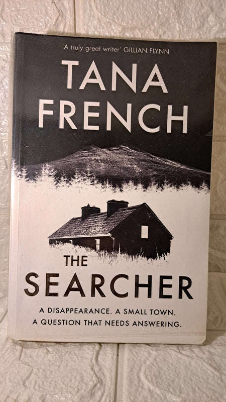 The Searcher (Tana French)