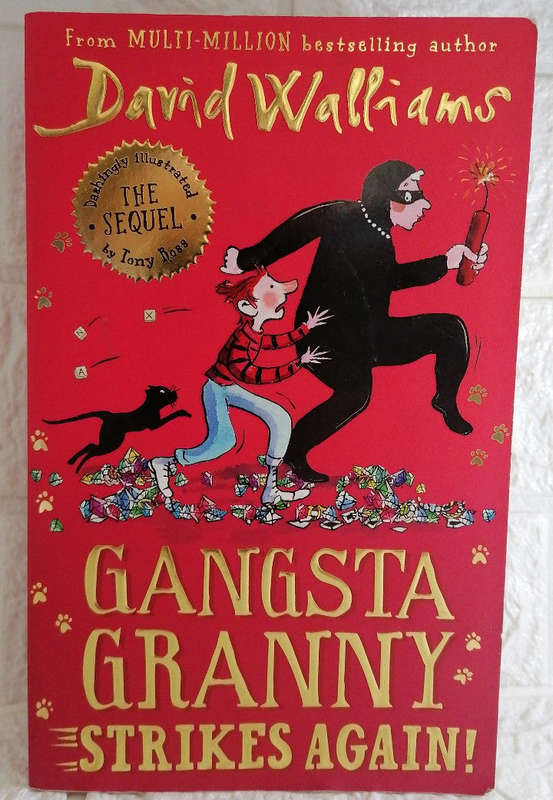 Gangsta Granny Strikes Again! (Tony David; Ross Walliams)