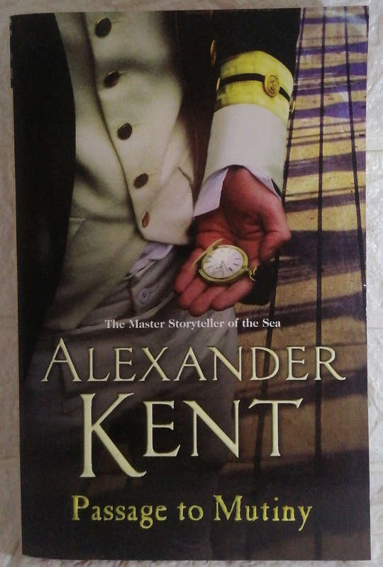 Passage to Mutiny (Richard Bolitho, #9) (Alexander Kent)