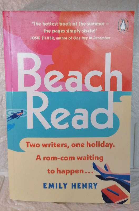 Beach read (Emily Henry)
