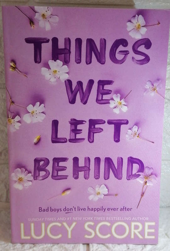 Things We Left Behind (Knockemout, #3) (Lucy Score)