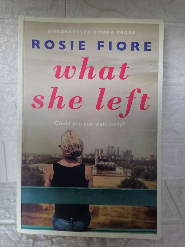 What She Left (Rosie Fiore)