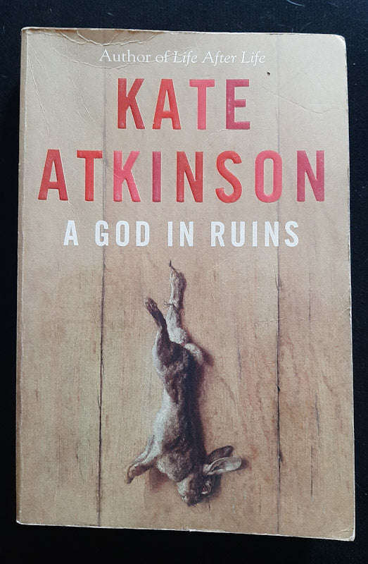 A God in Ruins (Todd Family #2) (Kate Atkinson)
