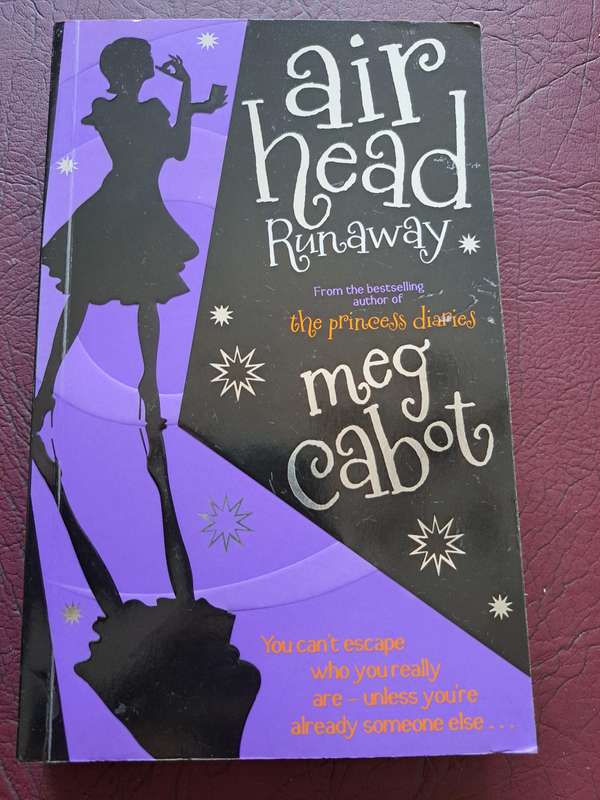 Airhead: Runaway Meg Cabot