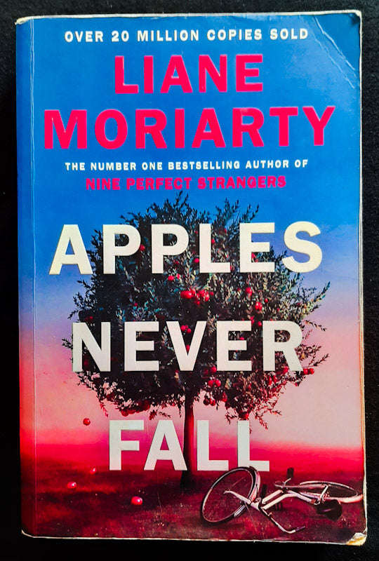 Apples Never Fall (Liane Moriarty)