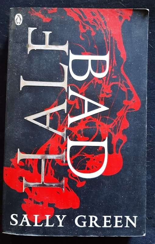 Half Bad (The Half Bad Trilogy #1) (Sally Green)