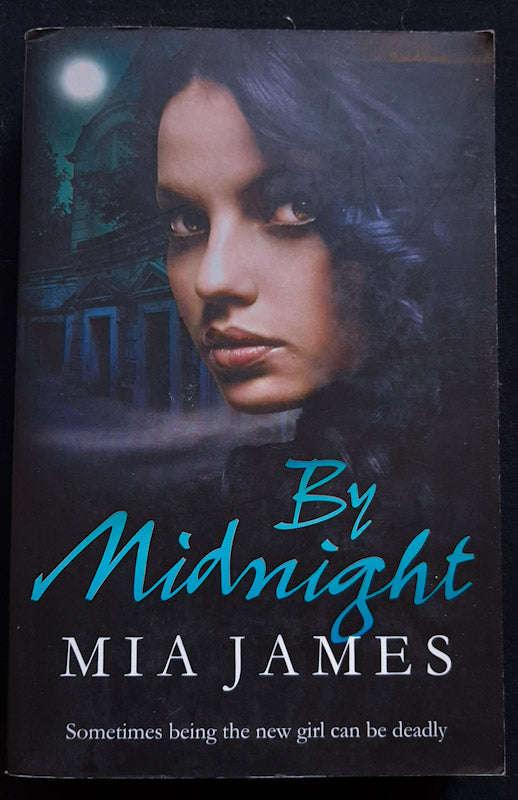 By Midnight (Ravenwood Mysteries #1) (Mia James)