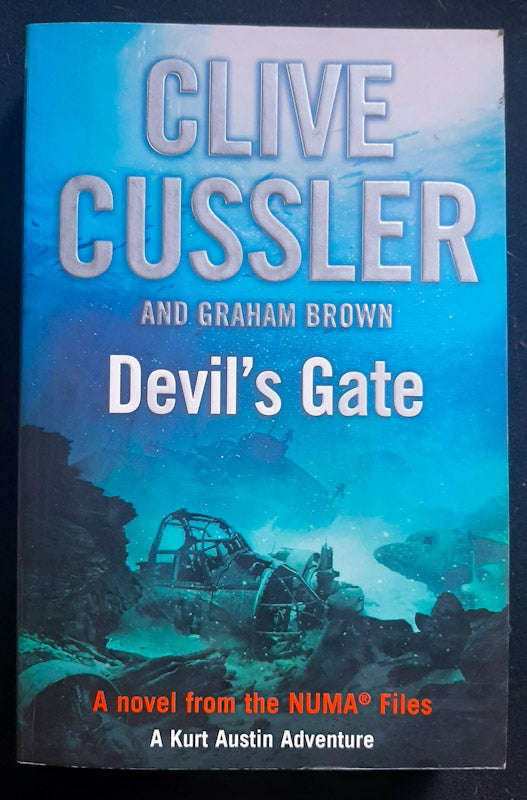 Devil's Gate (NUMA Files #9) (Clive Cussler)