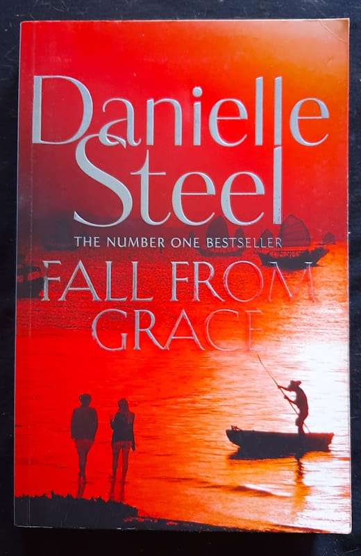 Fall From Grace (Danielle Steel)