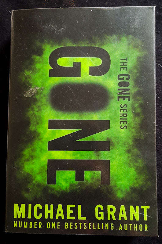 Gone (Gone #1) (Michael Grant)