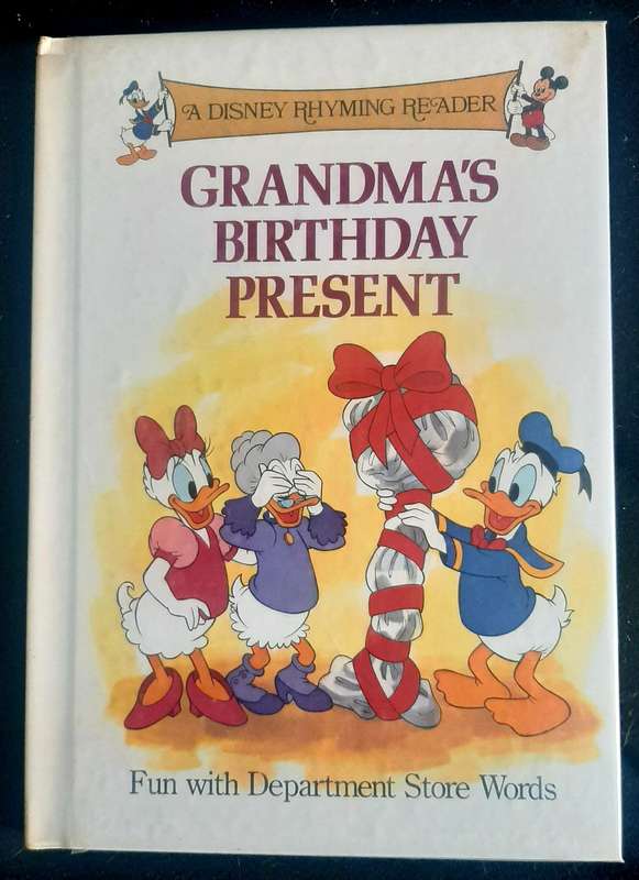 A Disney Rhyming Reader: Grandma's birthday present
