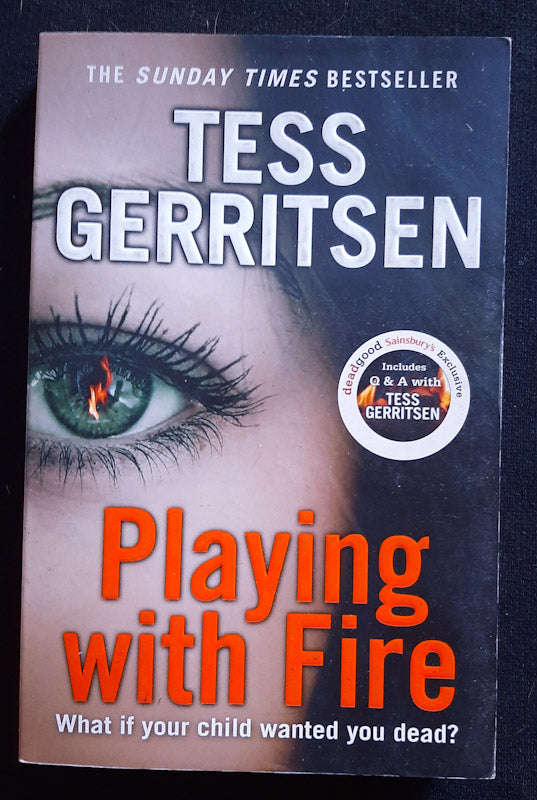 Playing With Fire (Tess Gerritsen)