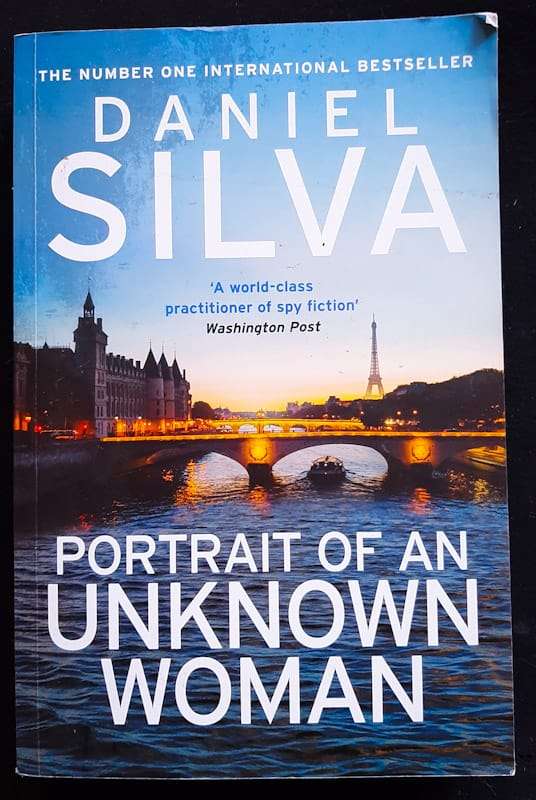 Portrait Of An Unknown Woman (Gabriel Allon #22) (Daniel Silva)