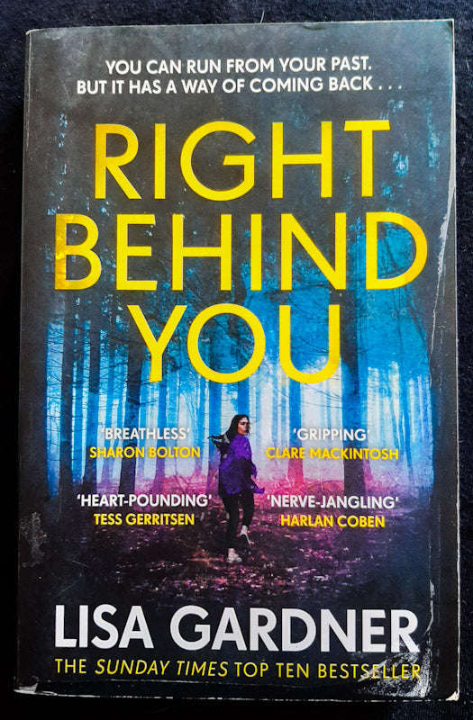 Right Behind You (FBI Profiler #7) (Lisa Gardner)
