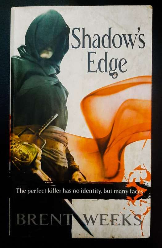 Shadow's Edge (Night Angel #2) (Brent Weeks)