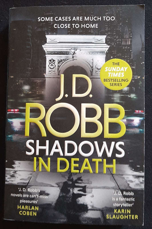 Shadows In Death (In Death #51) (J.D. Robb)