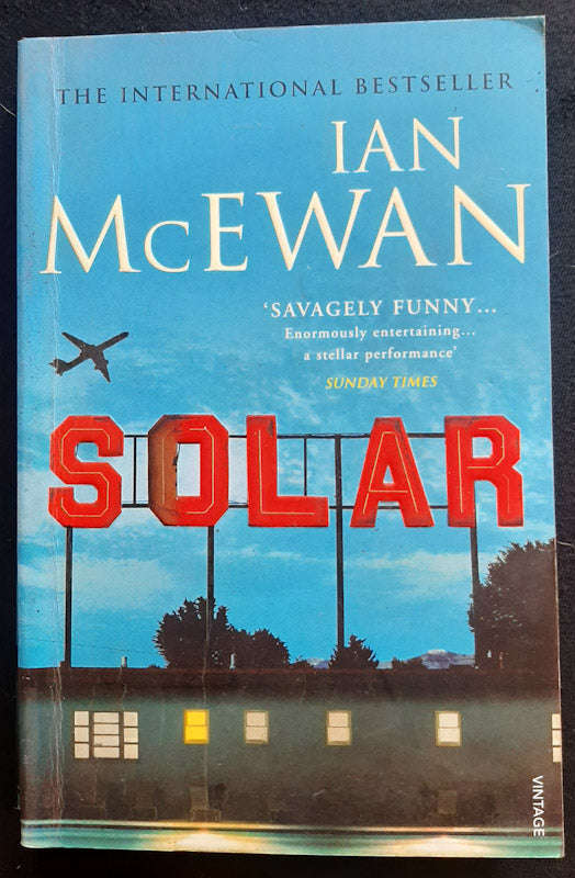 Solar (IAN MCEWAN)