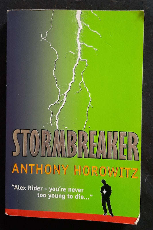 Stormbreaker (Alex Rider #1) (Anthony Horowitz)