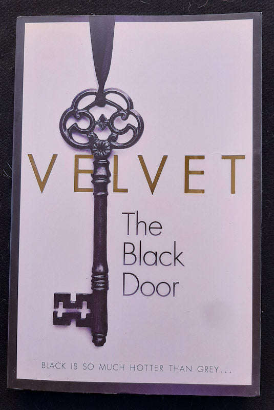 The Black Door (The Black Door #1) (Velvet)
