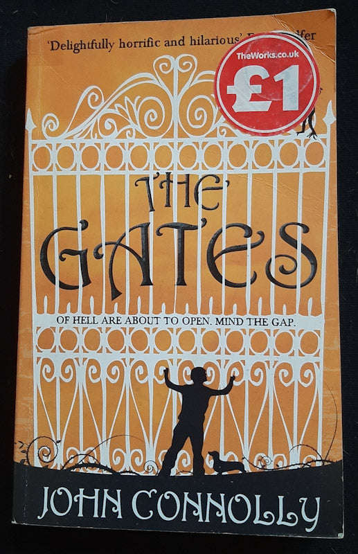 The Gates (Samuel Johnson #1) (John Connolly)