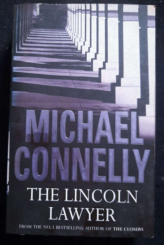 The Lincoln Lawyer (The Lincoln Lawyer #1) (Michael Connelly)