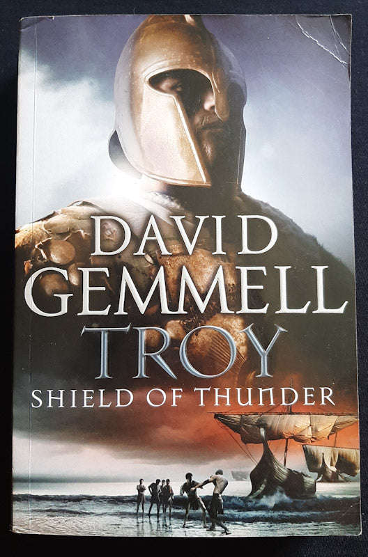 Shield of Thunder (Troy #2) (David Gemmell)