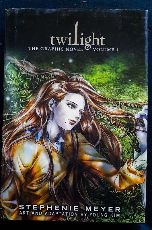 Twilight: The Graphic Novel, Vol. 1 (Youn-Kyung Kim, Stephenie Meyer)