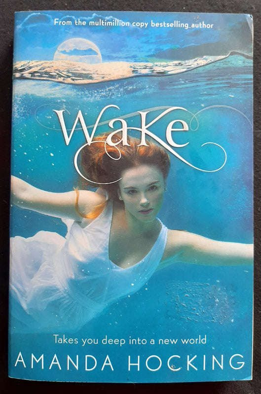 Wake (Watersong #1) (Amanda Hocking)