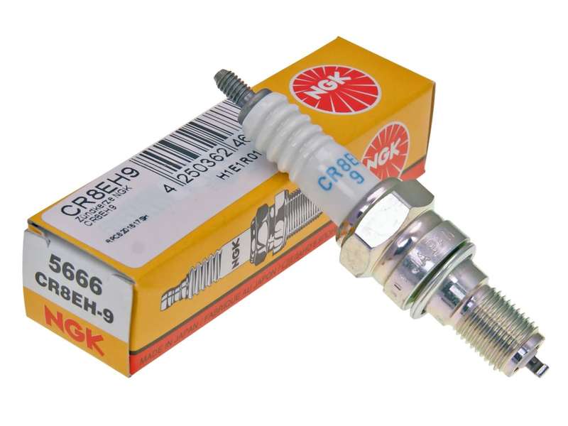 NGK - CR8EH-9 | 10 Pack | Spark Plugs