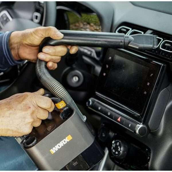 Worx Compact Cordless Car Vacuum Cleaner - Tool Only - WX030.9