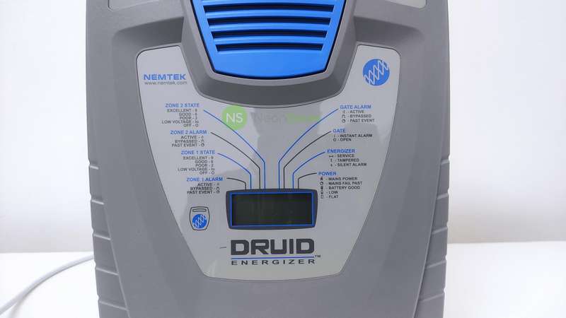 NEMTEK 28 LCD DRUID ELECTRIC FENCE ENERGIZER