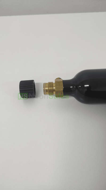 PAINTBALL TANK PROTECTIVE SCREW-ON CAP, G1/2-14"