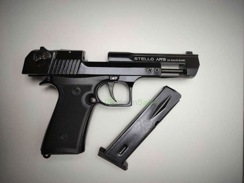 STELLO AR-9 BABY EAGLE+10 BLANKS+ HOLSTER+ TEARGAS