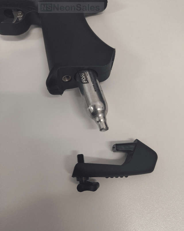 ARTEMIS CP2 (5.5MM) CO2 PISTOL/RIFLE KIT - BLACK