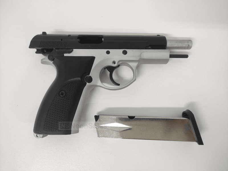 BAREDDA S56 BLANK GUN - BLACK & WHITE