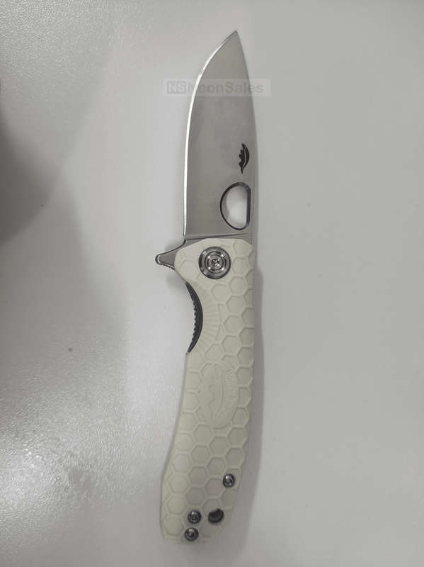 HONEY BADGER DROP-POINT FLIPPER D2 - SMALL WHITE
