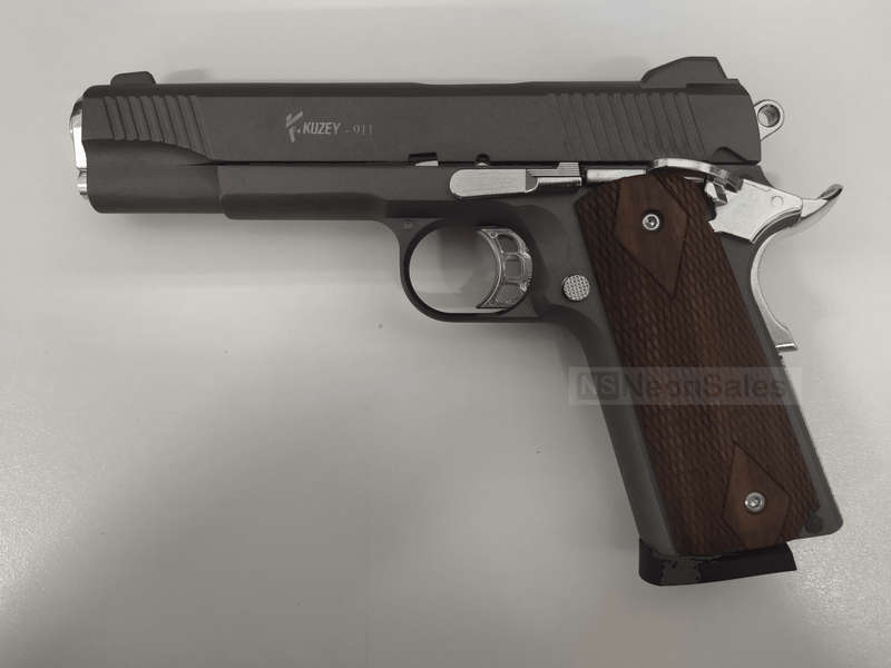 KUZEY 911 BLANK GUN - SMOKED W/ WALNUT GRIPS