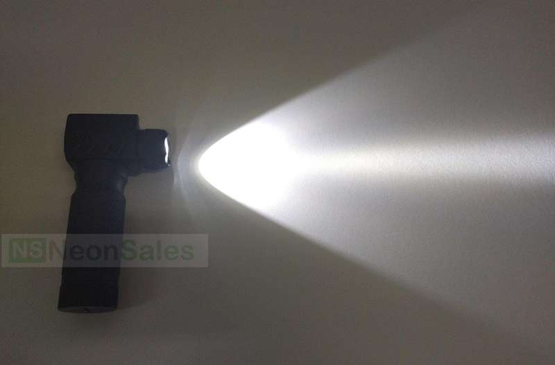 TITANIUM TF25 IPX4 PICATINNY FOREGRIP W/ TORCH