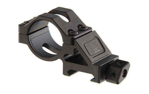 UTG TACTICAL OFFSET FLASHLIGHT MOUNT - RG-FL138