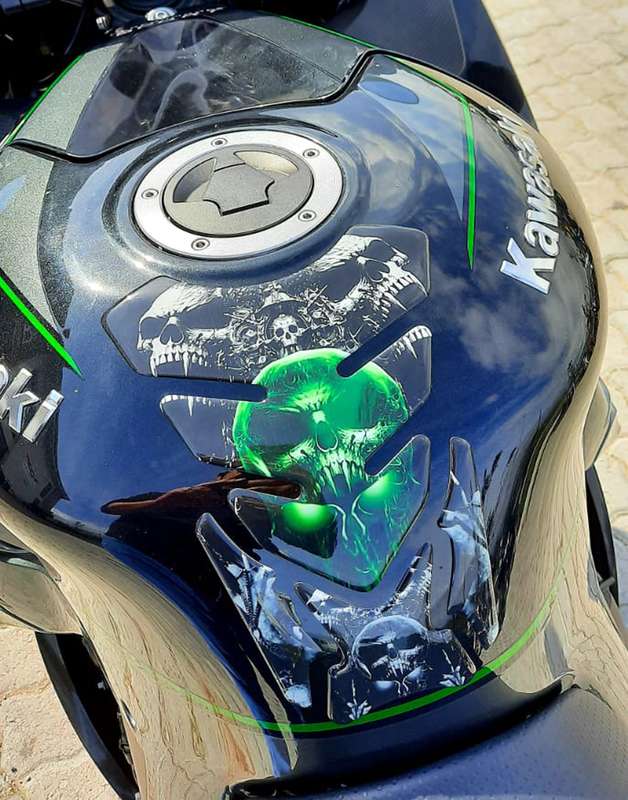Universal Fit Black and Silver Bling Skull Motor Bike Tank Pad Protector. A Street Pad which fits...