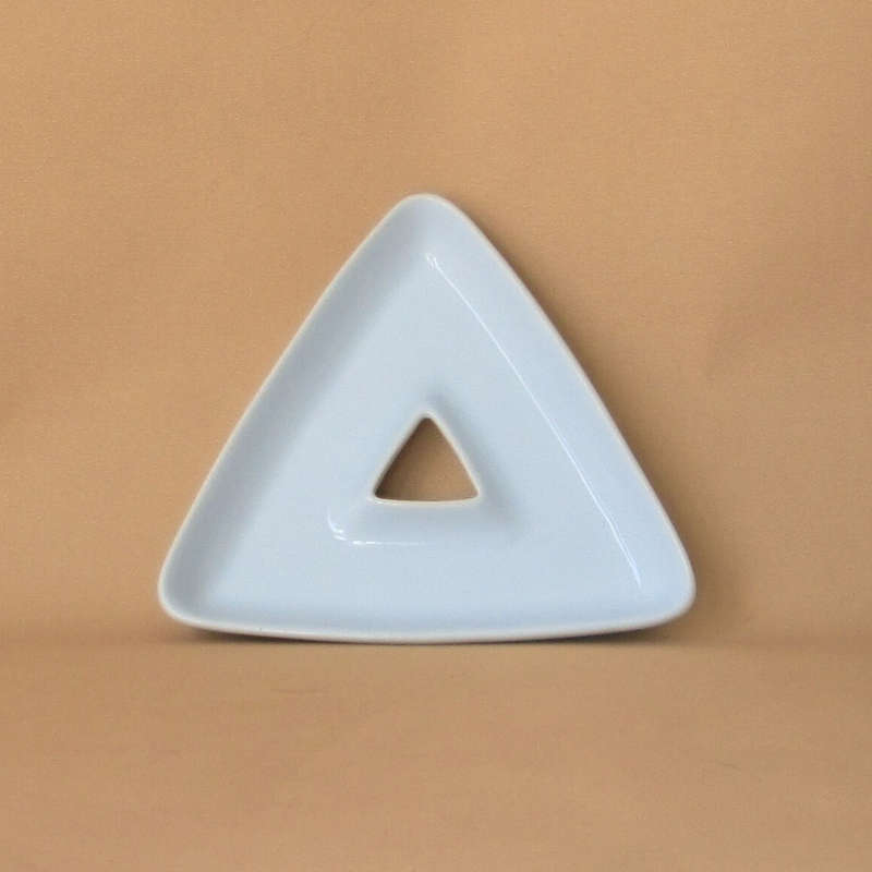 Basic White Triangular Ceramic Snack Dish