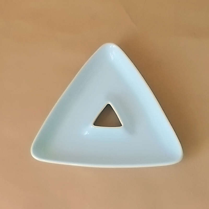 Basic White Triangular Ceramic Snack Dish