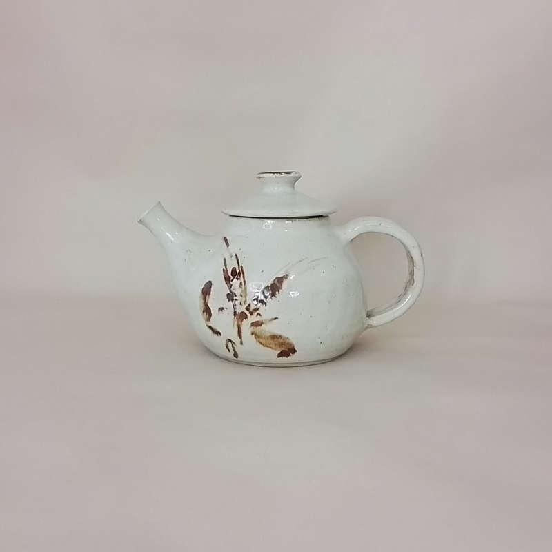 Stoneware tea / Coffee Pot
