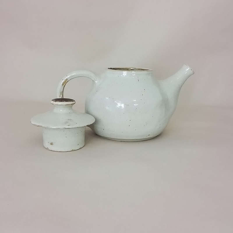 Stoneware tea / Coffee Pot