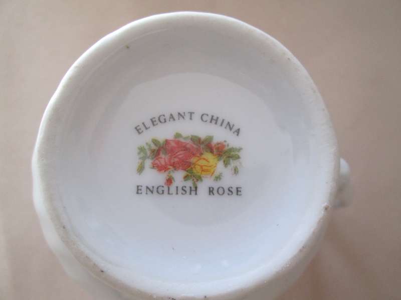 Elegant China English Rose Tea / Dinner Set 39pc