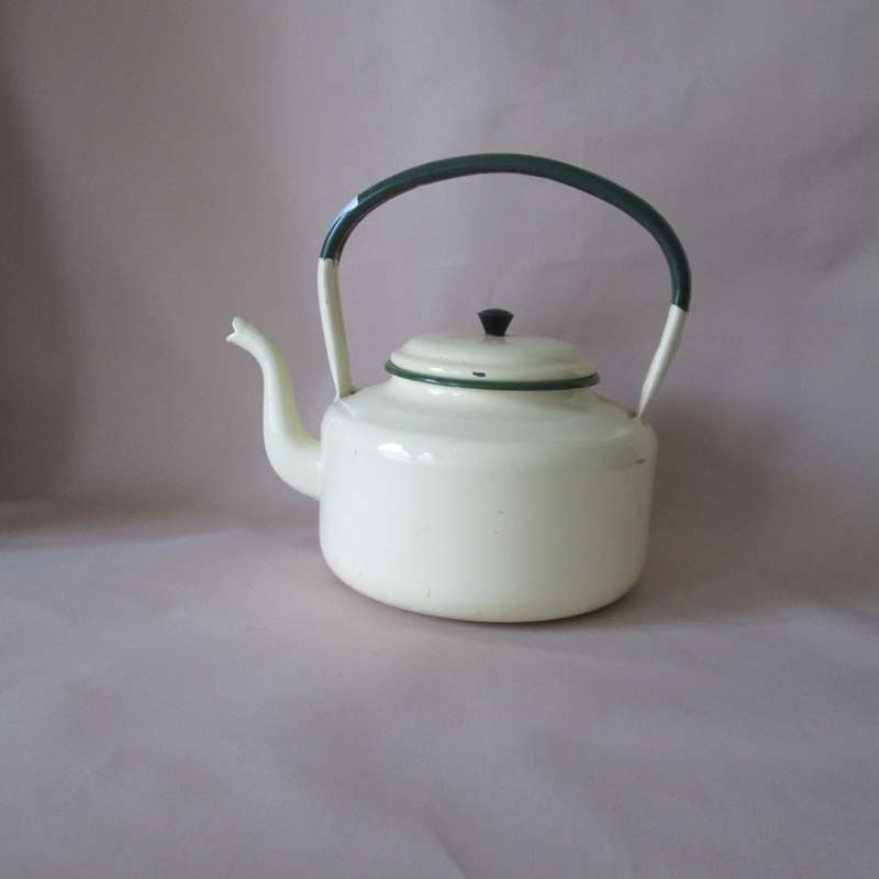 4lt Enamel Kettle