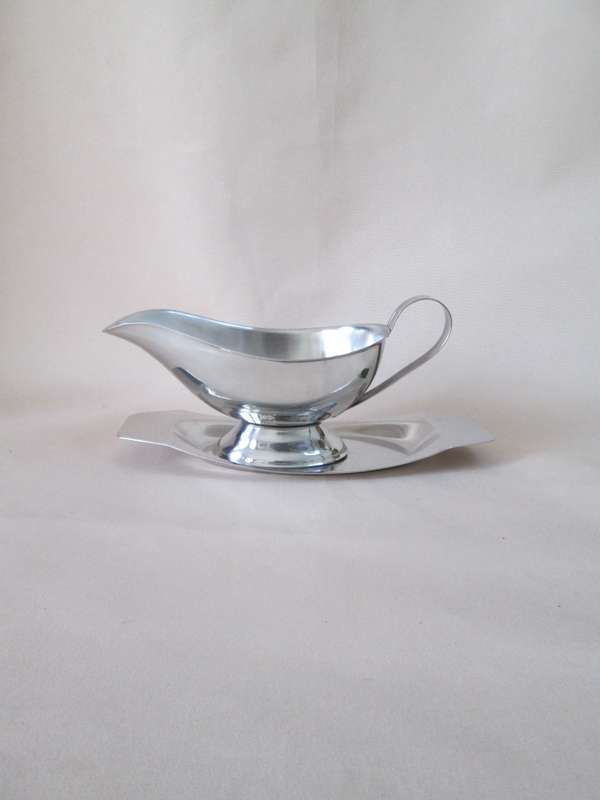Stainless Steel Gravy Boat 18cm